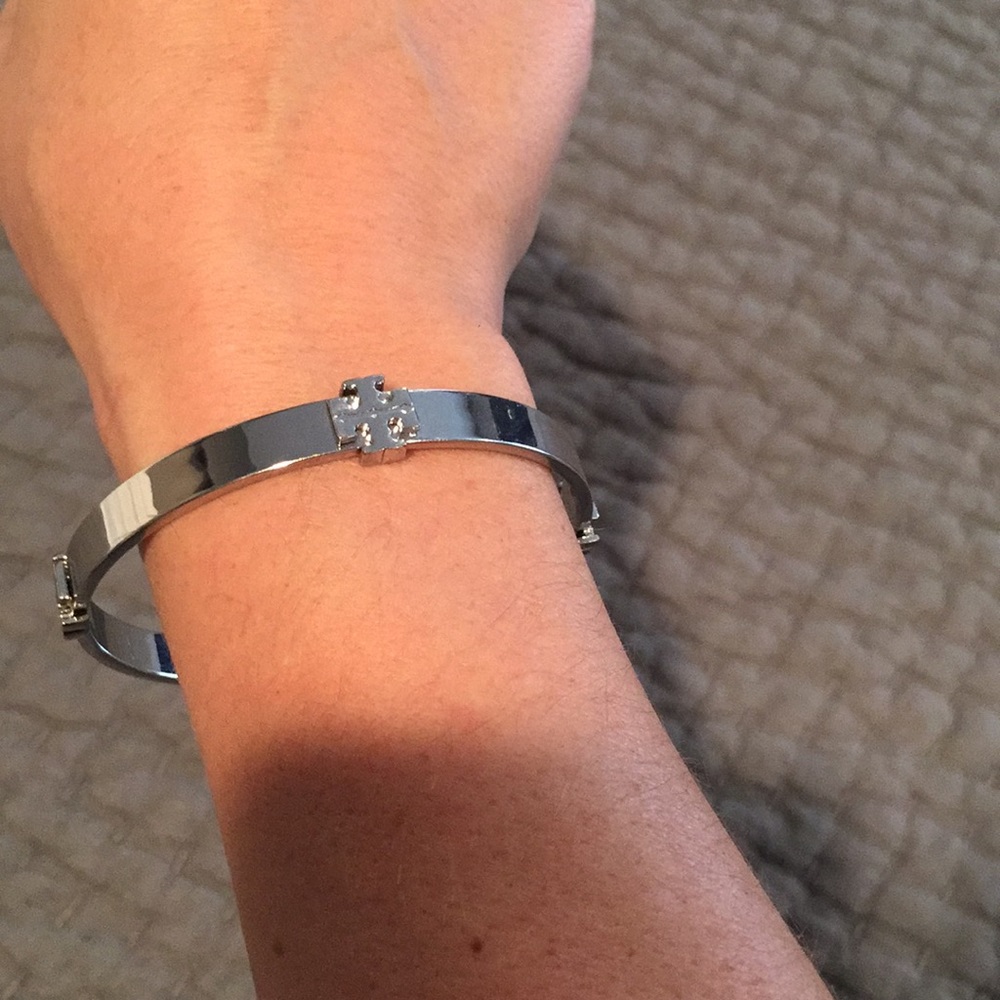 Tory Burch bangle-perfect condition!